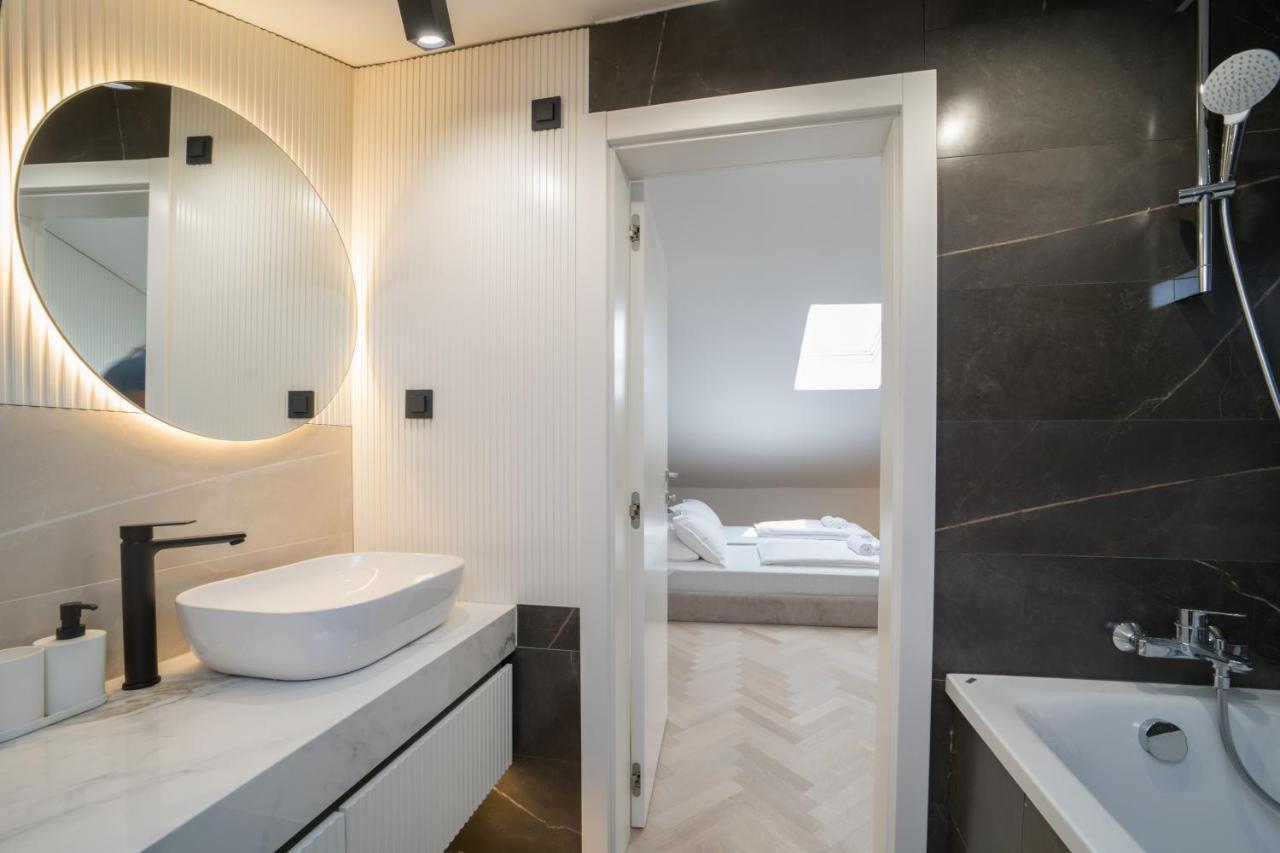 Luxury Villa Christian Umag Exterior photo